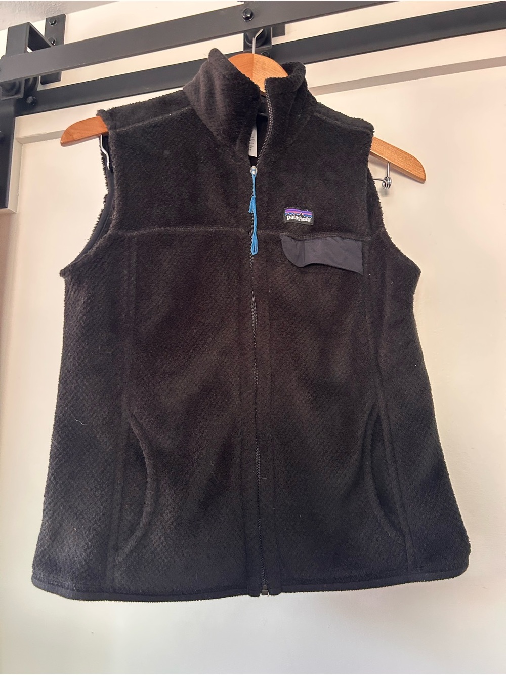 Patagonia Black Women's Re-tool vest medium